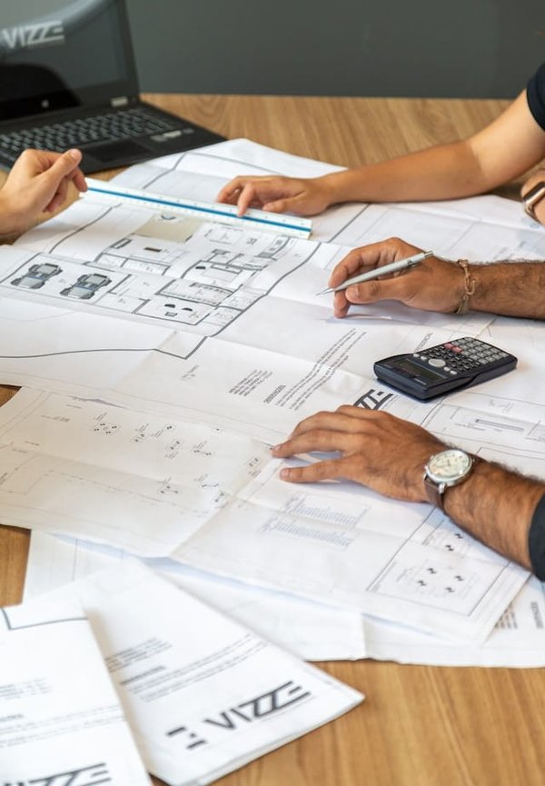 Comment devenir un expert en législation environnementale pour les entreprises de construction ?